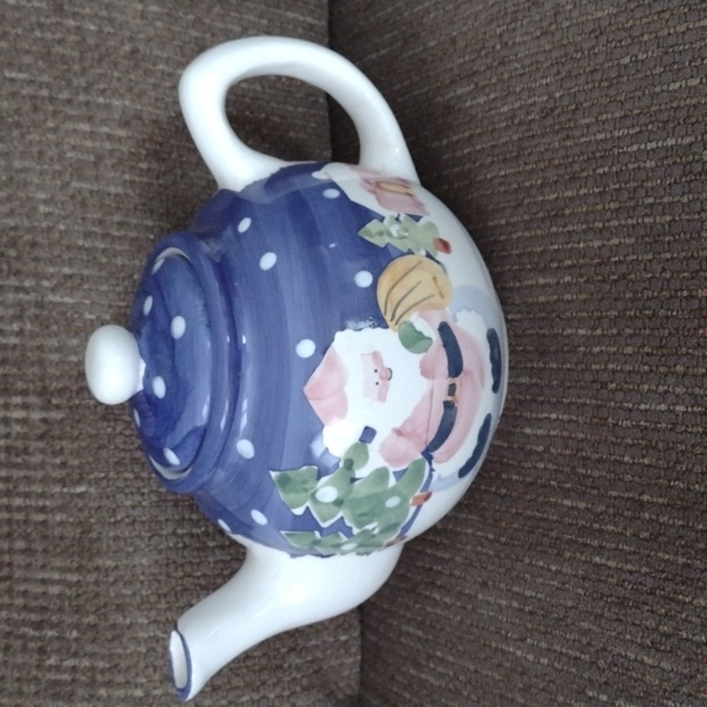 Santa Tea Kettle Nantucket Distributing 5.5" Tall